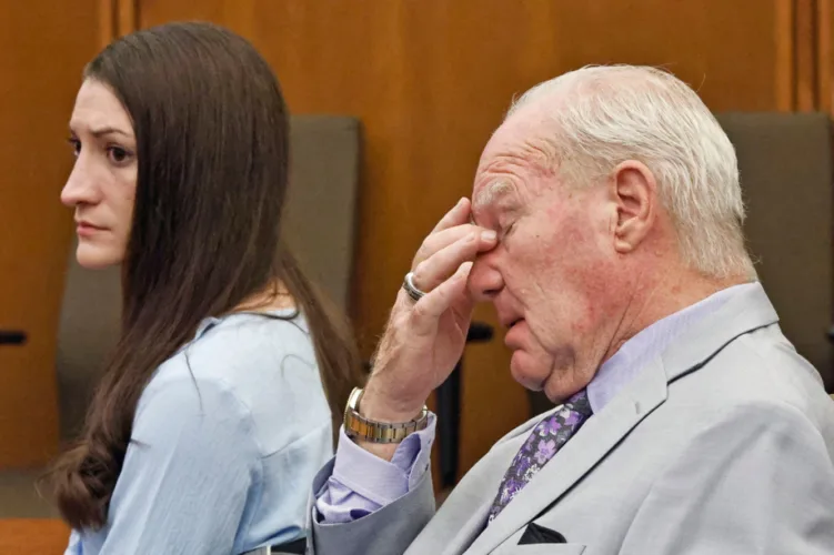 Jury in trial of Lindsay Clancy remains deadlocked